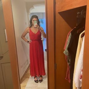 Backless dress for vacation